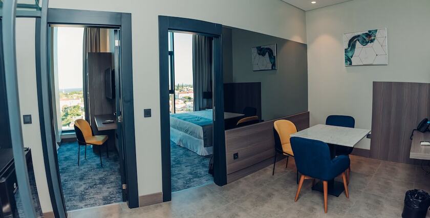 Imagen de la habitación del Hotel Otia. Foto 18