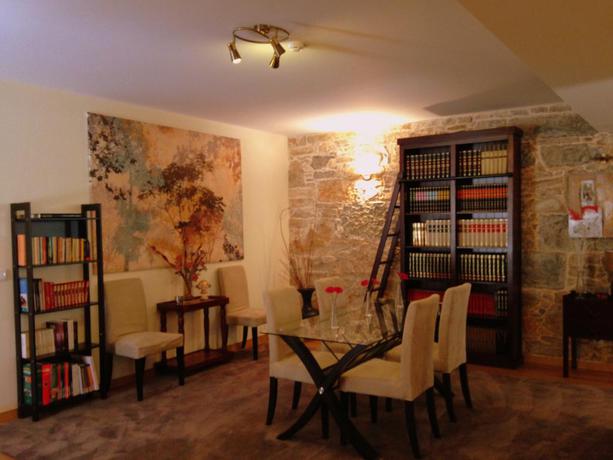 Imagen del bar/restaurante del Hotel Otium Country House. Foto 2