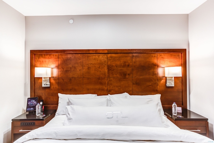 Imagen de la habitación del Hotel Otl Gouverneur Saguenay. Foto 4