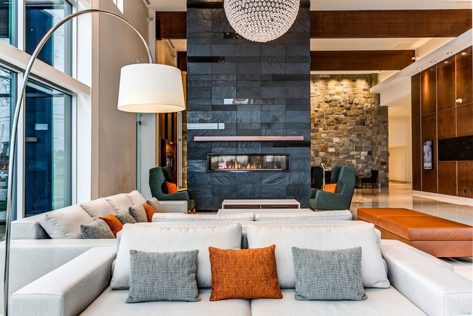 Imagen de los interiores del Hotel Otl Gouverneur Saguenay. Foto 15