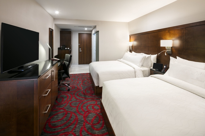 Imagen de la habitación del Hotel Otl Gouverneur Saguenay. Foto 8