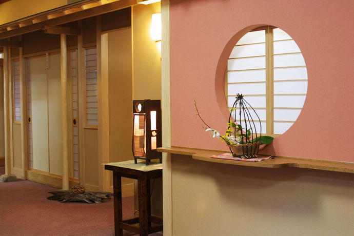 Imagen de los interiores del Hotel Otogi-tei Kofu. Foto 13