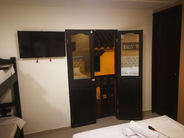 Imagen de la habitación del Hotel Otro Mundo Hostel. Foto 10
