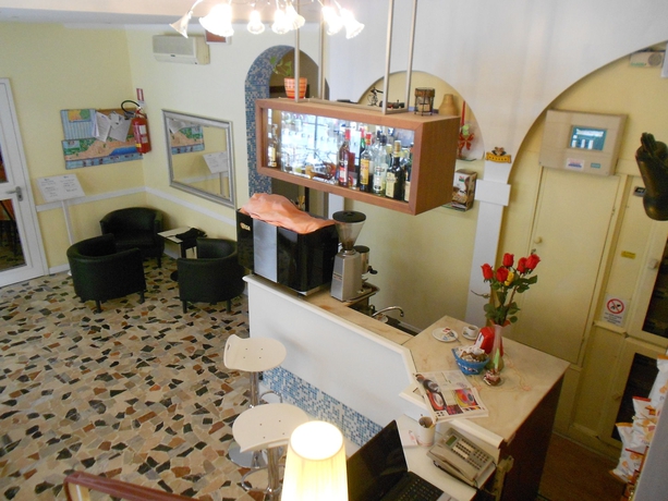 Imagen de los interiores del Hotel Ottavia. Foto 11