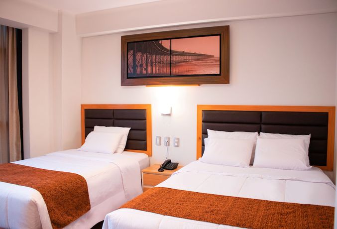 Imagen de los interiores del Hotel Ottavis and Caf&eacute;. Foto 7