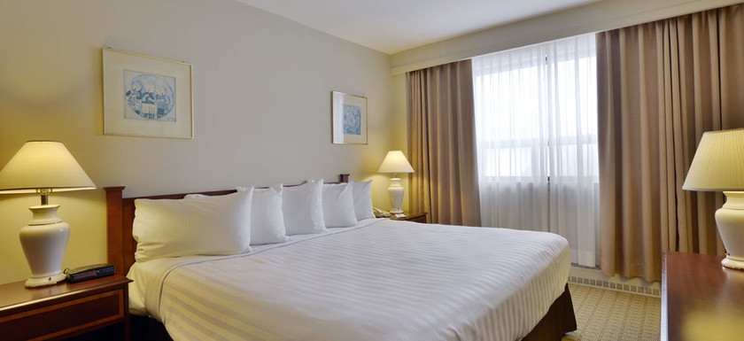 Imagen de los interiores del Hotel Ottawa Embassy and Suites. Foto 7