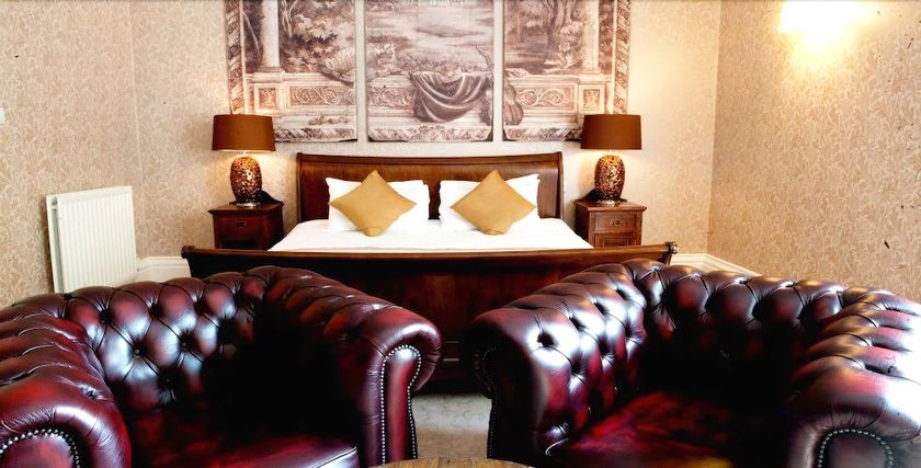 Imagen de la habitación del Hotel Otterburn Castle. Foto 6