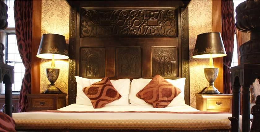 Imagen de la habitación del Hotel Otterburn Castle. Foto 8