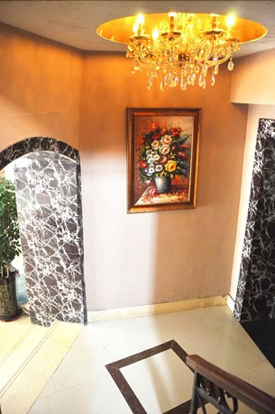 Imagen de los interiores del Hotel Ou Lu Business. Foto 17