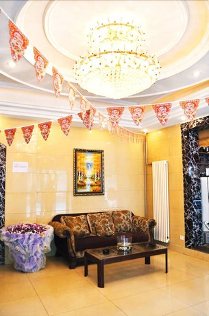Imagen de los interiores del Hotel Ou Lu Business. Foto 18
