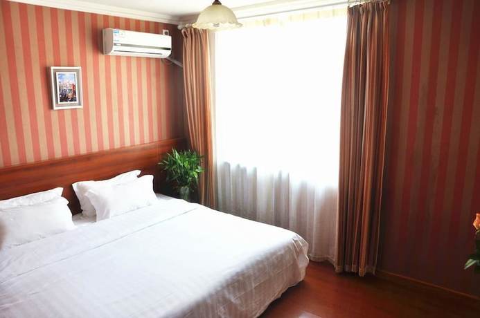 Imagen de la habitación del Hotel Ou Lu Business. Foto 8