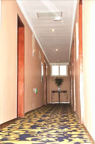 Imagen de los interiores del Hotel Ou Lu Business. Foto 20
