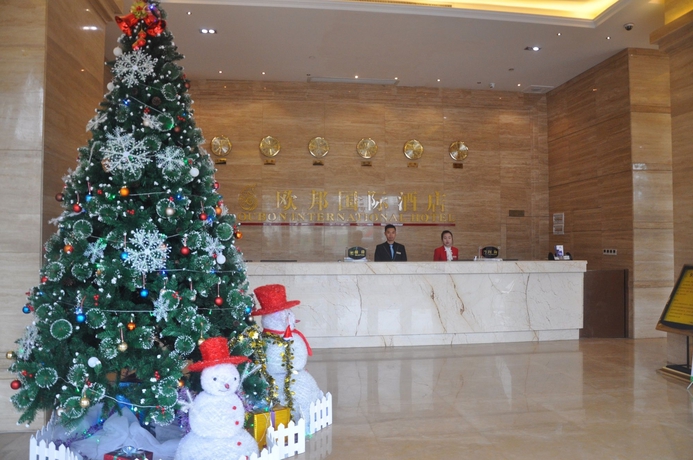 Imagen de los interiores del Hotel Oubon International. Foto 11