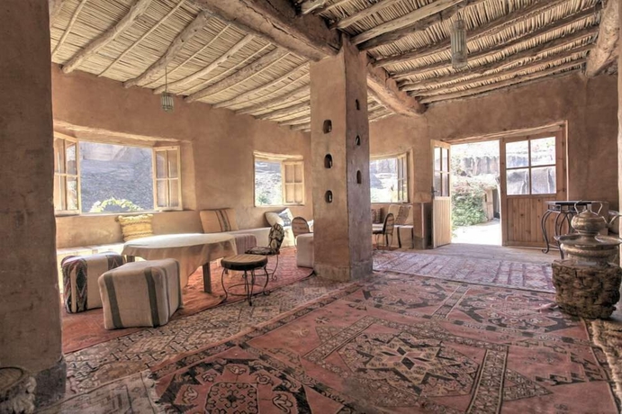 Imagen del bar/restaurante del Hotel Ouednoujoum Ecolodge and Spa. Foto 9