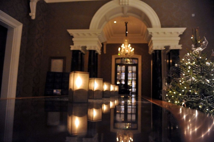 Imagen de los interiores del Hotel Oulton Hall , Spa and Golf Resort. Foto 13