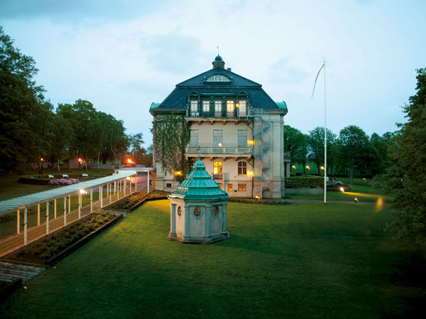 Imagen de los exteriores del Hotel Örenäs Slott, l and Konferens.. Foto 9