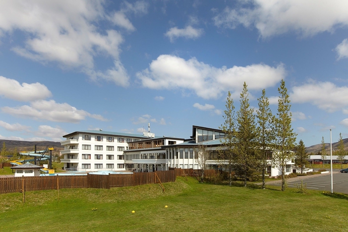 Imagen de los exteriores del Hotel Örk. Foto 10