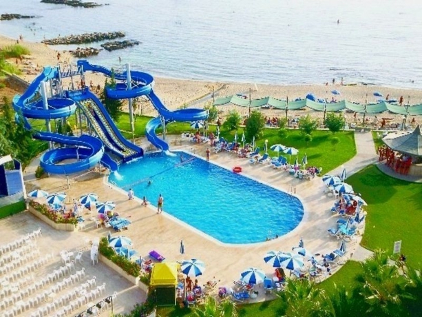 Imagen general del Hotel &Ouml;zkaymak İncekum Resort. Foto 3