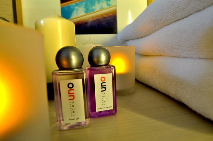 Imagen de la habitación del Hotel Oun Bangkok. Foto 4