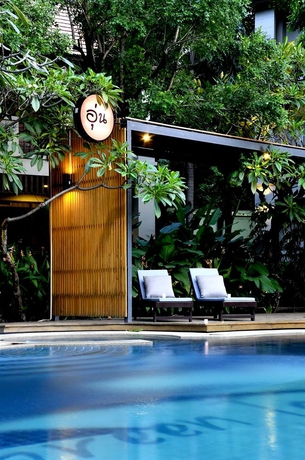 Imagen de la piscina del Hotel Oun Bangkok. Foto 15
