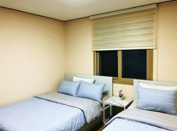 Imagen de la habitación del Hotel Our House. Foto 16