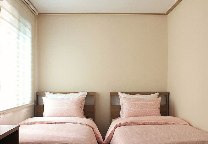 Imagen de la habitación del Hotel Our House. Foto 18