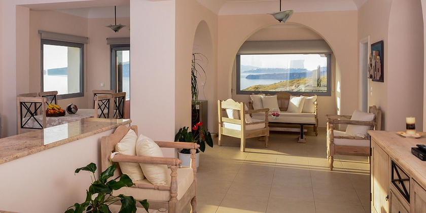 Imagen de los interiores del Hotel Our Villa Santorini. Foto 10