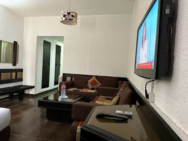 Imagen de la habitación del Hotel Ourida Urban. Foto 17