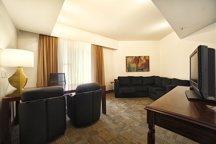 Imagen de la habitación del Hotel Ouro Minas Belo Horizonte, Dolce By Wyndham. Foto 15