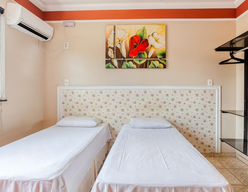 Imagen general del Hotel Ouro Verde, Vespasiano. Foto 15