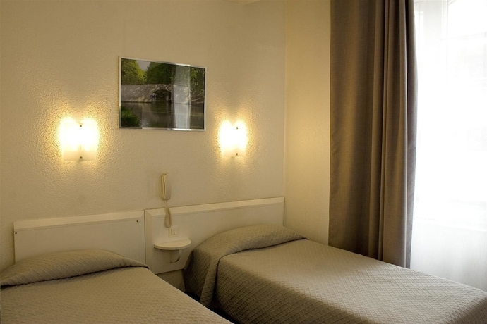 Imagen de la habitación del Hotel Ours Blanc Centre. Foto 4