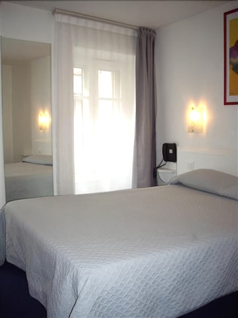 Imagen de la habitación del Hotel Ours Blanc Centre. Foto 5