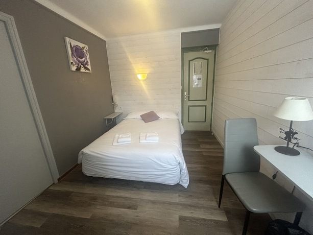 Imagen de la habitación del Hotel Oustalet, Font Romeu. Foto 20
