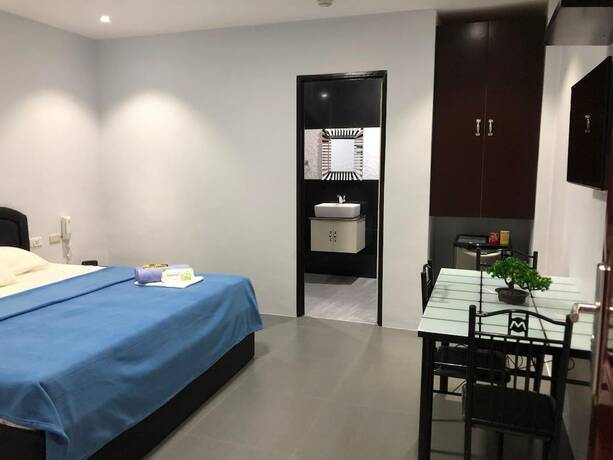 Imagen general del Hotel Out Back. Foto 15