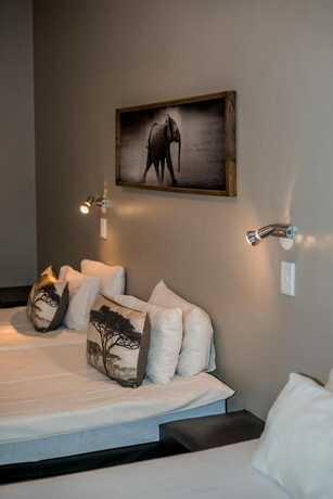 Imagen de la habitación del Hotel Out of Africa Guest House. Foto 18