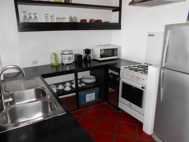 Imagen de la habitación del Hotel Out of the Blue Resort. Foto 14