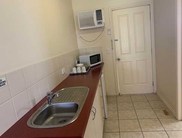 Imagen de la habitación del Hotel Outback Quarters. Foto 8