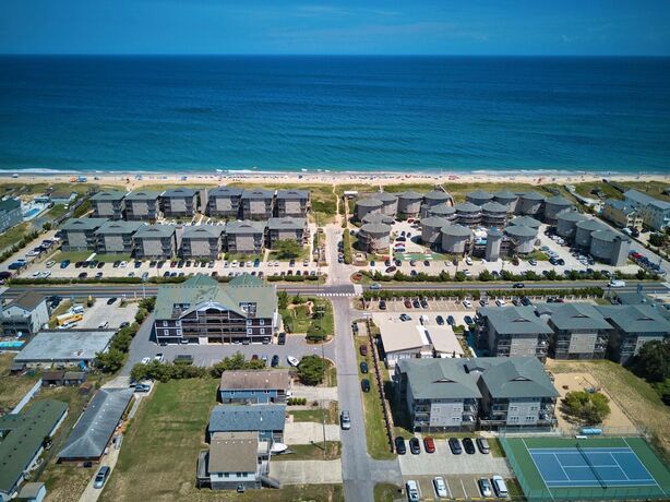 Imagen general del Hotel Outer Banks Beach Club. Foto 2