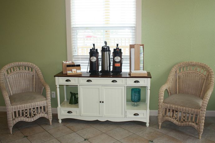 Imagen del bar/restaurante del Hotel Outer Banks Inn. Foto 6