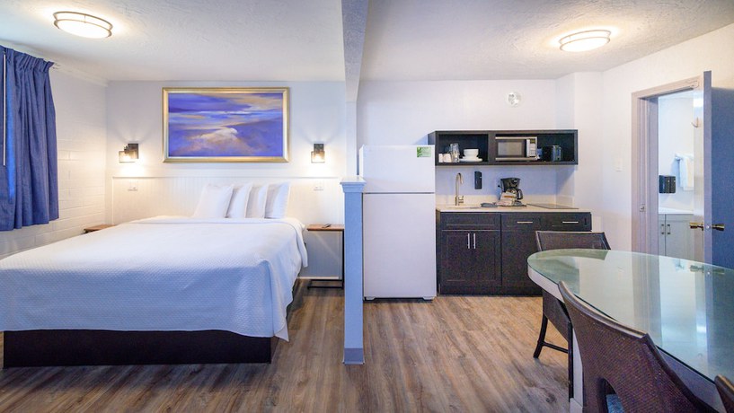 Imagen de la habitación del Hotel Outer Banks Motor Lodge. Foto 18