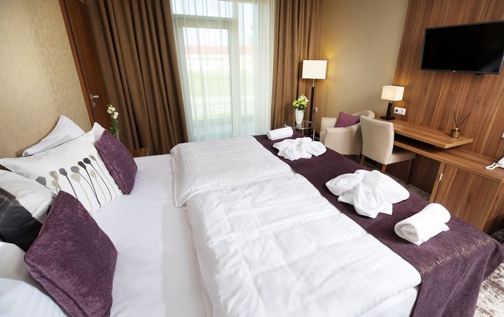 Imagen de la habitación del Hotel Outlet Polg&aacute;r. Foto 10