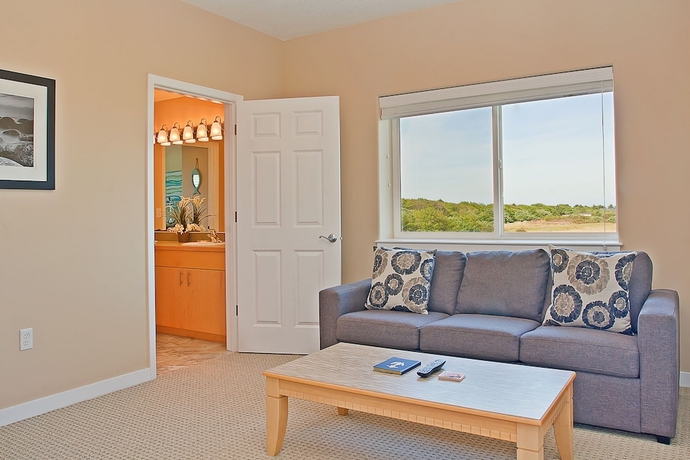 Imagen de la habitación del Hotel Outlook Condos at Oyhut Bay Resort. Foto 15