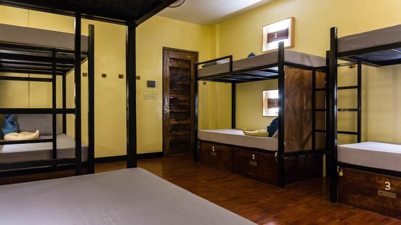 Imagen de la habitación del Hotel Outpost Beach Hostel - Adults Only. Foto 11