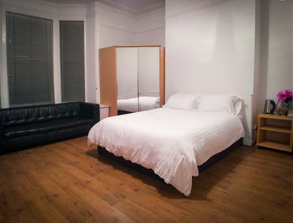 Imagen de la habitación del Hotel Outram 26. Foto 8