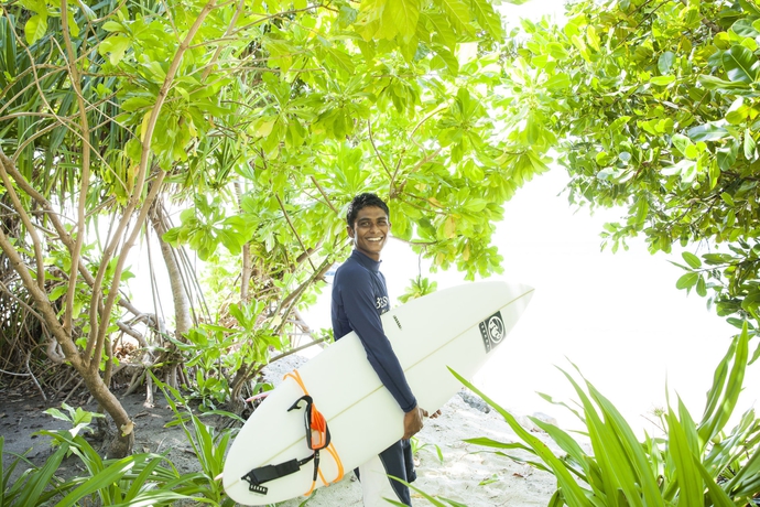 Imagen de los exteriores del Hotel Outrigger Konotta Maldives Resort. Foto 7