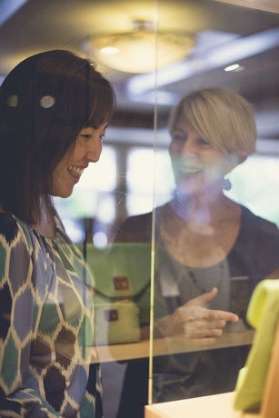 Imagen de los interiores del Hotel Outrigger Reef Waikiki Beach Resort. Foto 13
