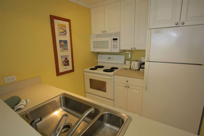 Imagen de la habitación del Hotel Outrigger Resort By Rva. Foto 3