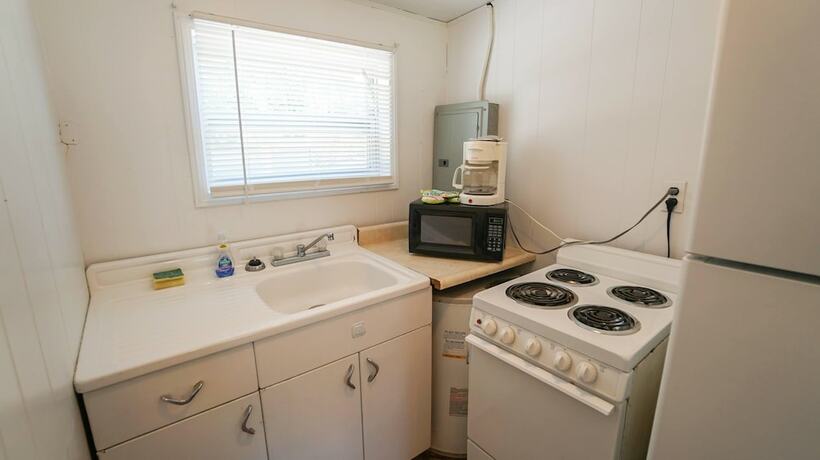 Imagen de la habitación del Hotel Outrigger Resort. Foto 16