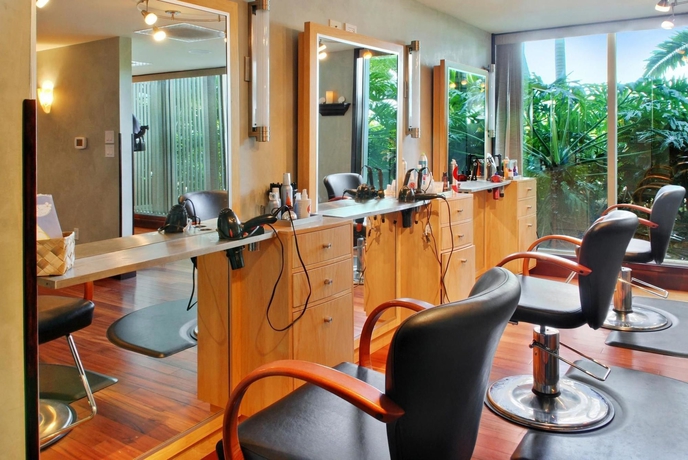 Imagen de los interiores del Hotel Outrigger Waipouli Beach Resort. Foto 9