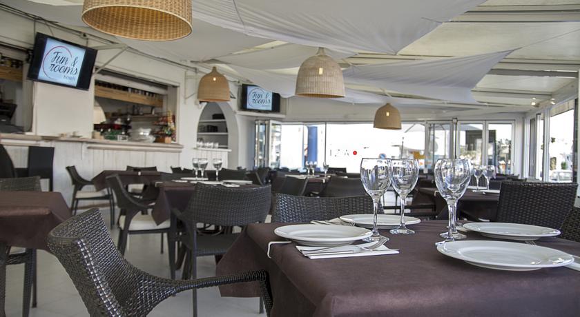 Imagen del bar/restaurante del Hotel Outsite Ibiza - Work, Connect, Explore. Foto 3